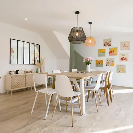 ヴィラ Familiale Renovee, Centre Village -